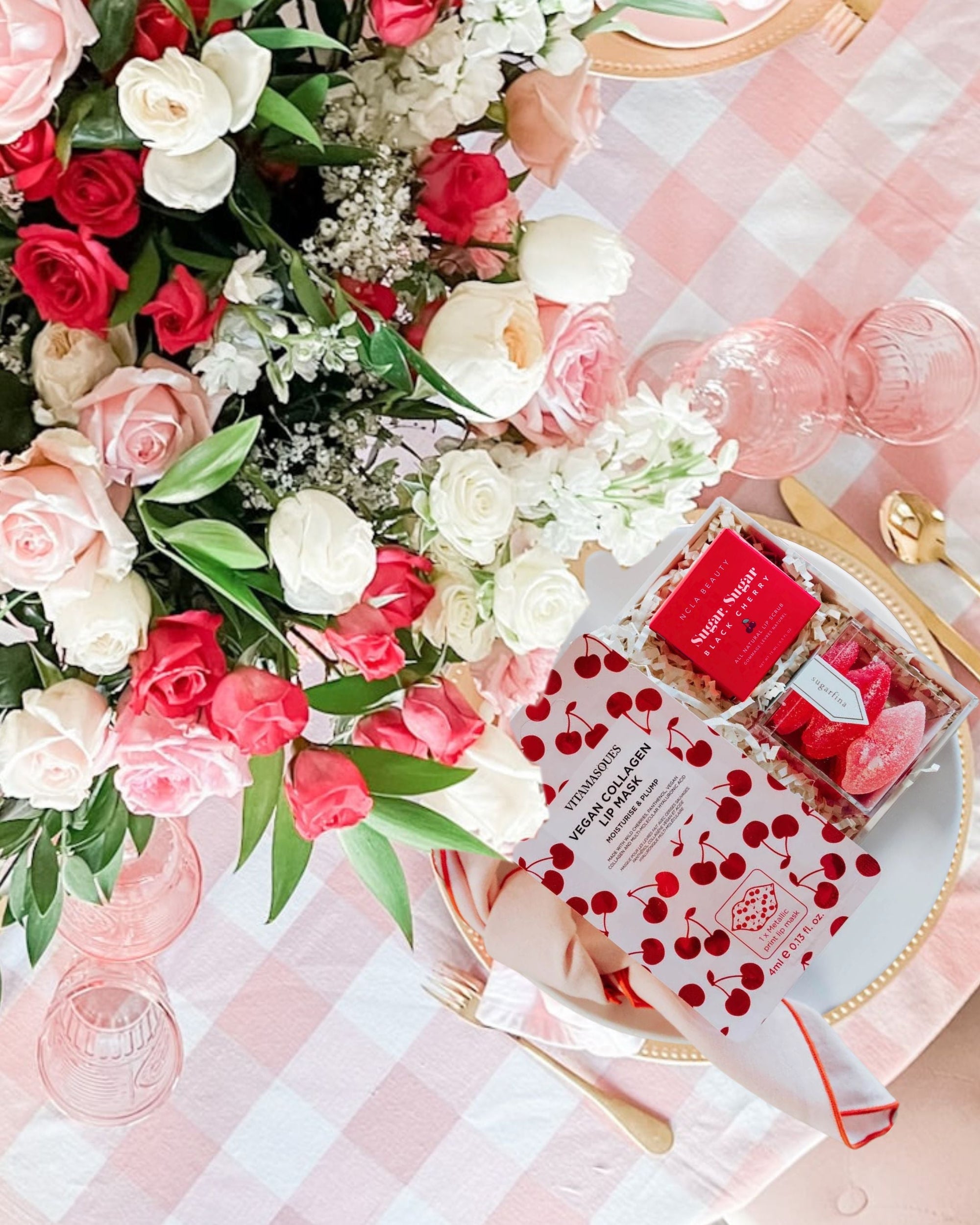  How to Throw the Ultimate Galentine’s Day Party