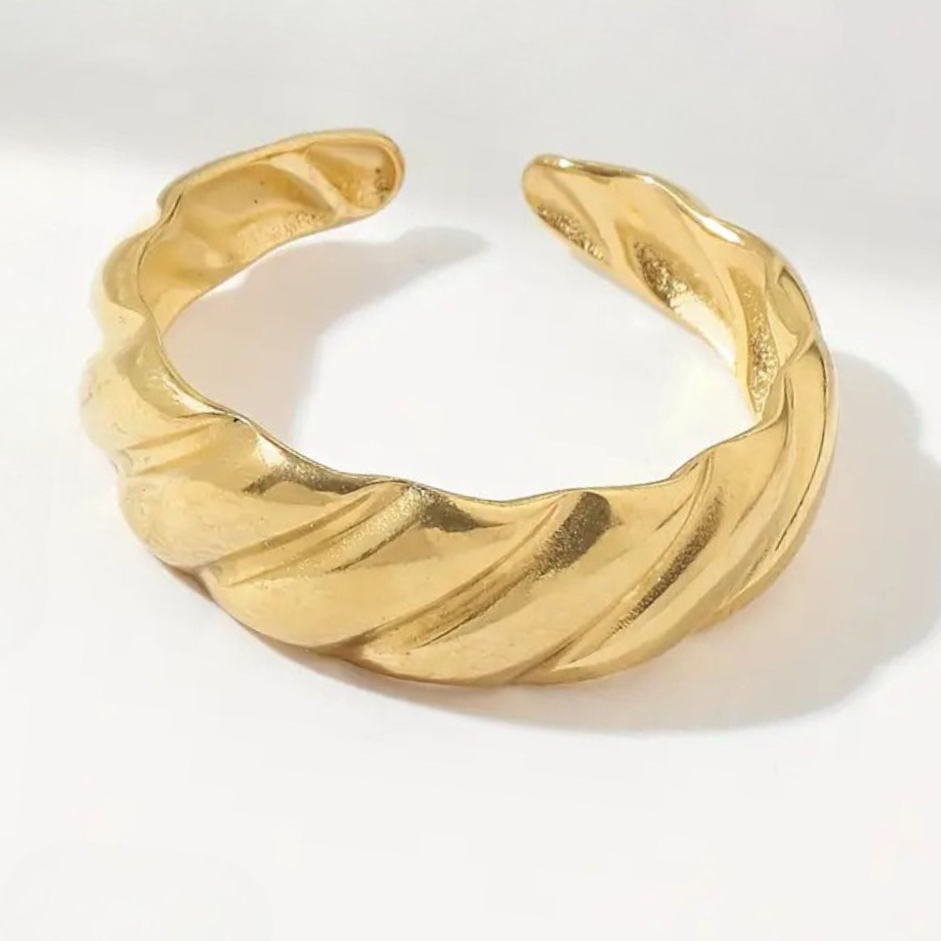 Gold Croissant Ring