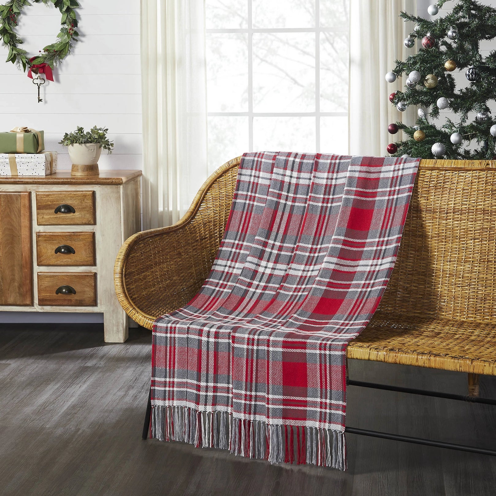 Gregor Plaid Woven Throw Cozy Christmas Blanket